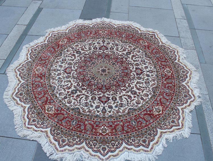star shaped silk carpet