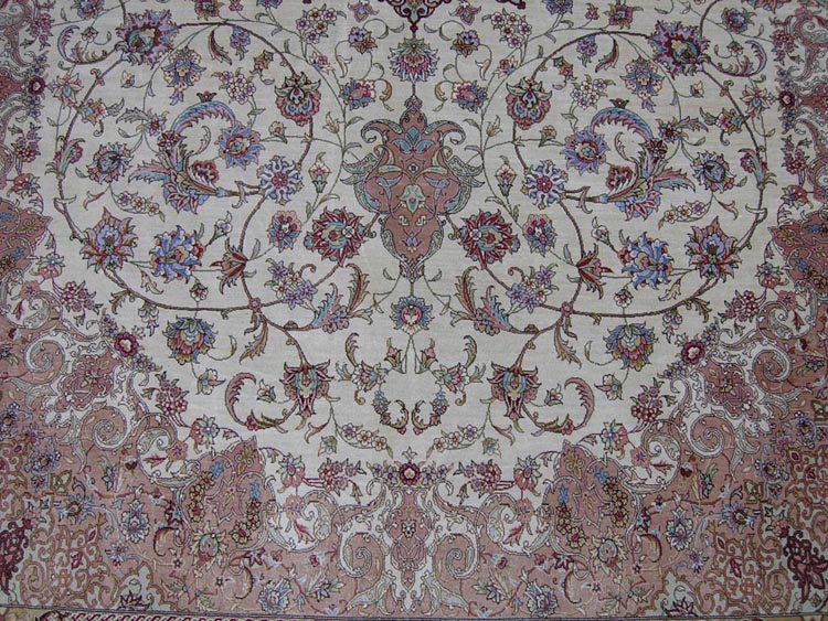 the field of oriental hand-made silk rug