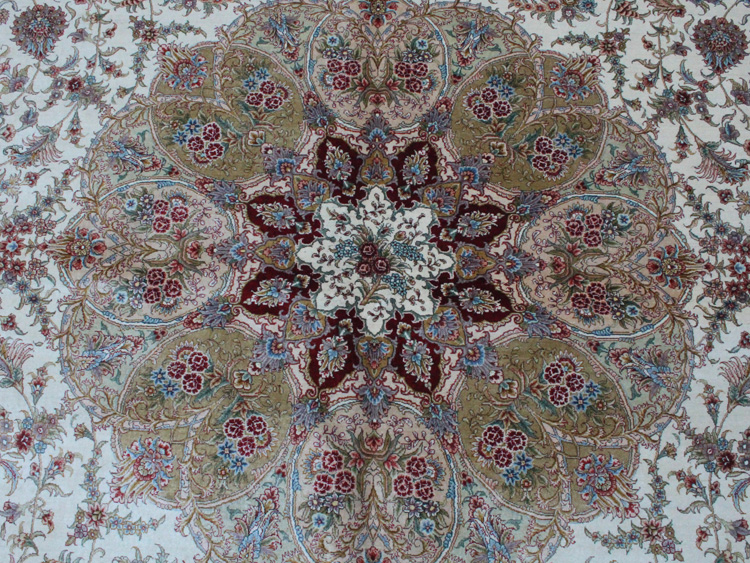 Tabriz silk rug medallion