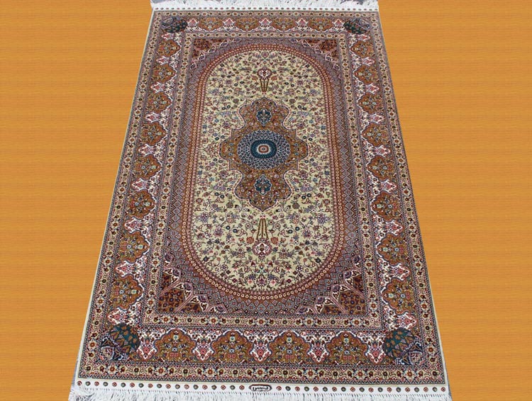 t3by5ft Qum design silk carpet